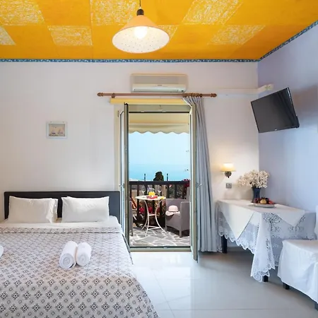 Private Sea View Apartment Limenas Chersonisou